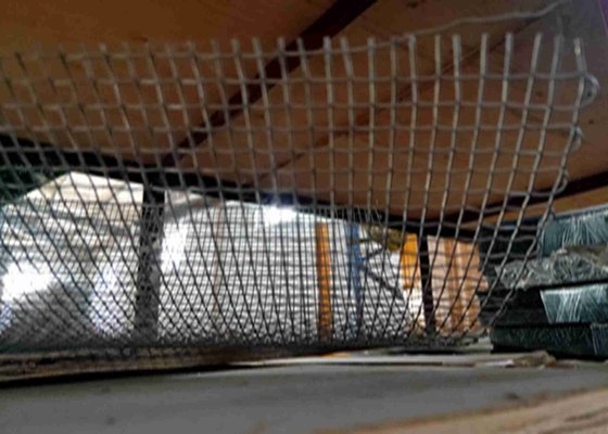 Griglia di filo Monel 400 con eccellente resistenza alla corrosione utilizzata nella raffinazione, desalinizzazione e produzione di sale